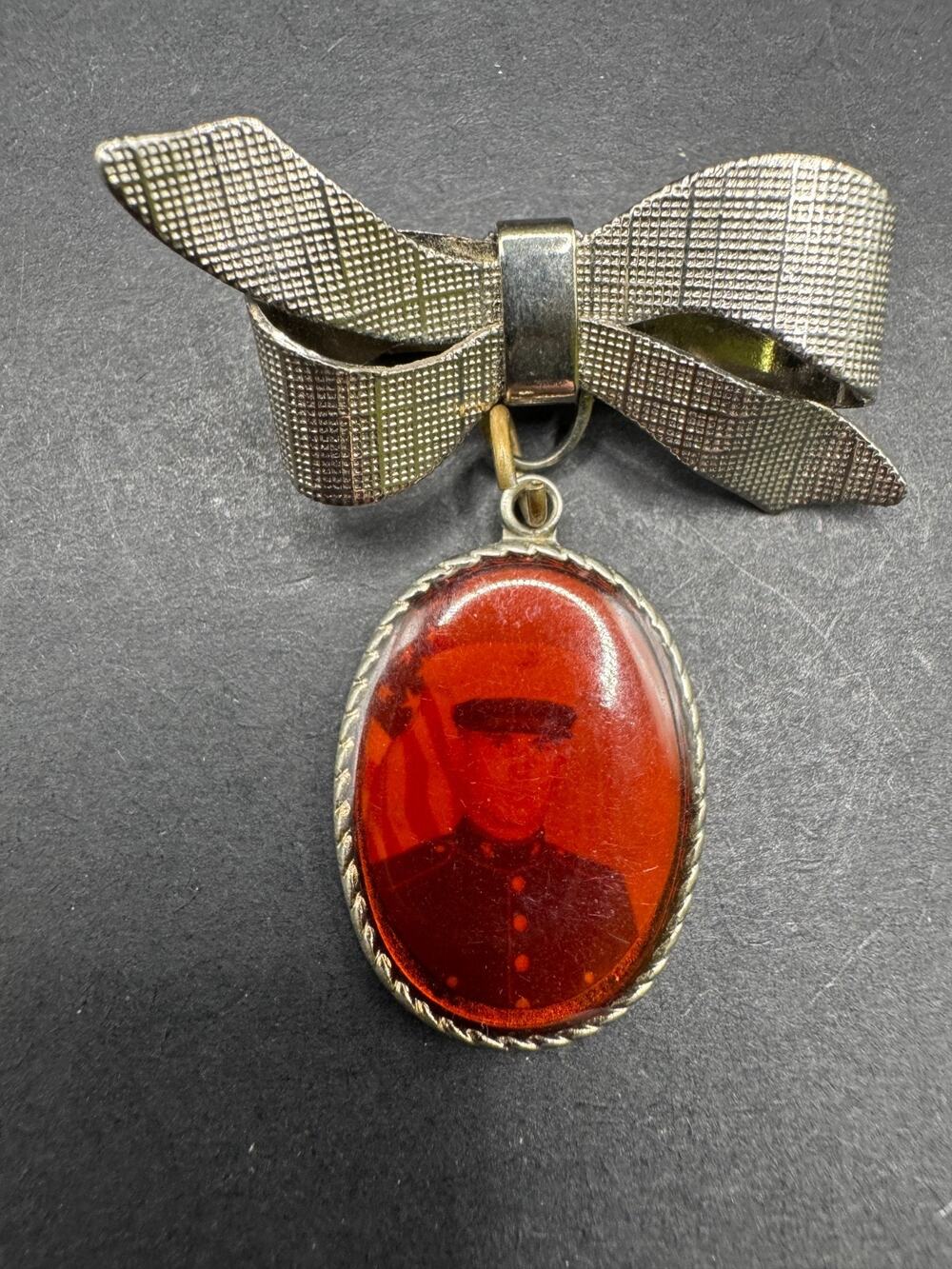 Vtg Victorian Military Photo Portrait Brooch Bow Pendant Amber Colored Glass
